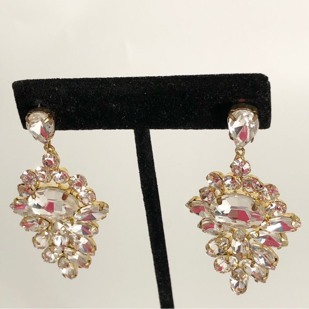 Vintage Clear rhinestone dangle earrings
